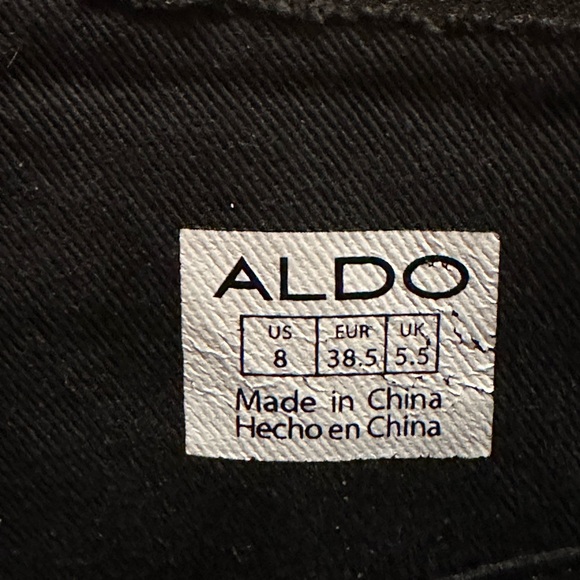 Aldo Black Vegan Leather Ankle Booties 3 Buckle Straps & Gold Hardware  Sz 8 - Picture 9 of 11